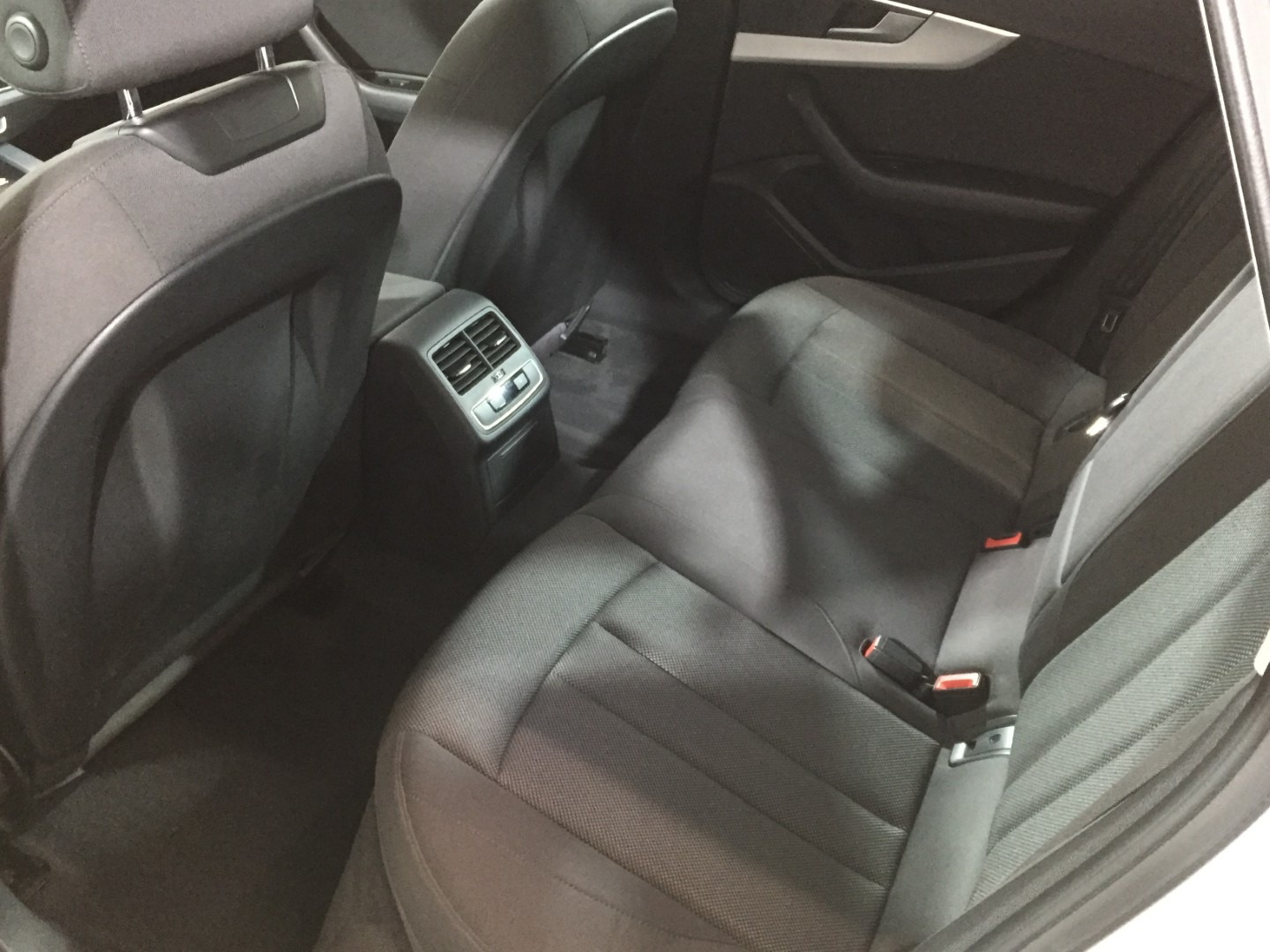 Used Audi A4 Allroad 2017 for sale - 76958858: Photo 36