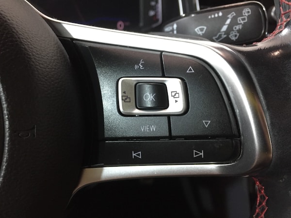 Used Volkswagen T-Roc 2020 for sale - 76126506: Photo 11