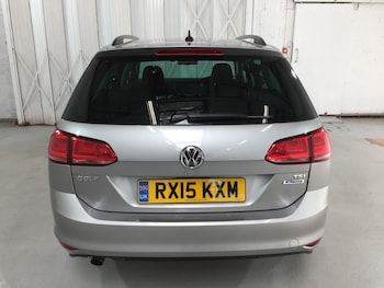 Used Volkswagen Golf 2015 for sale - 75935663: Photo