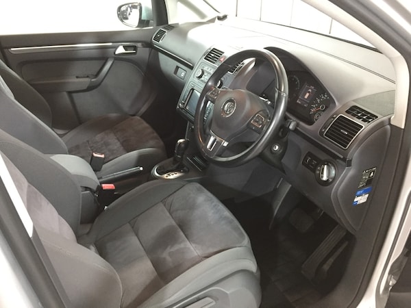 Used Volkswagen Touran 2012 for sale - 75260434: Photo 11