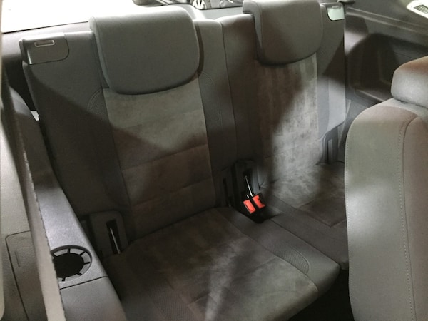 Used Volkswagen Touran 2012 for sale - 75260434: Photo 42