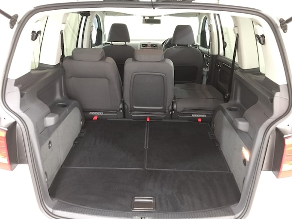 Used Volkswagen Touran 2012 for sale - 75260434: Photo 46