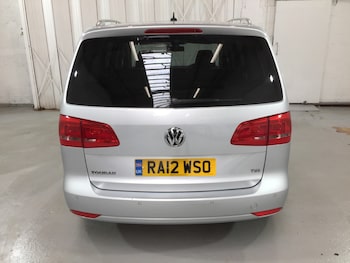 Used Volkswagen Touran 2012 for sale - 75260434: Photo