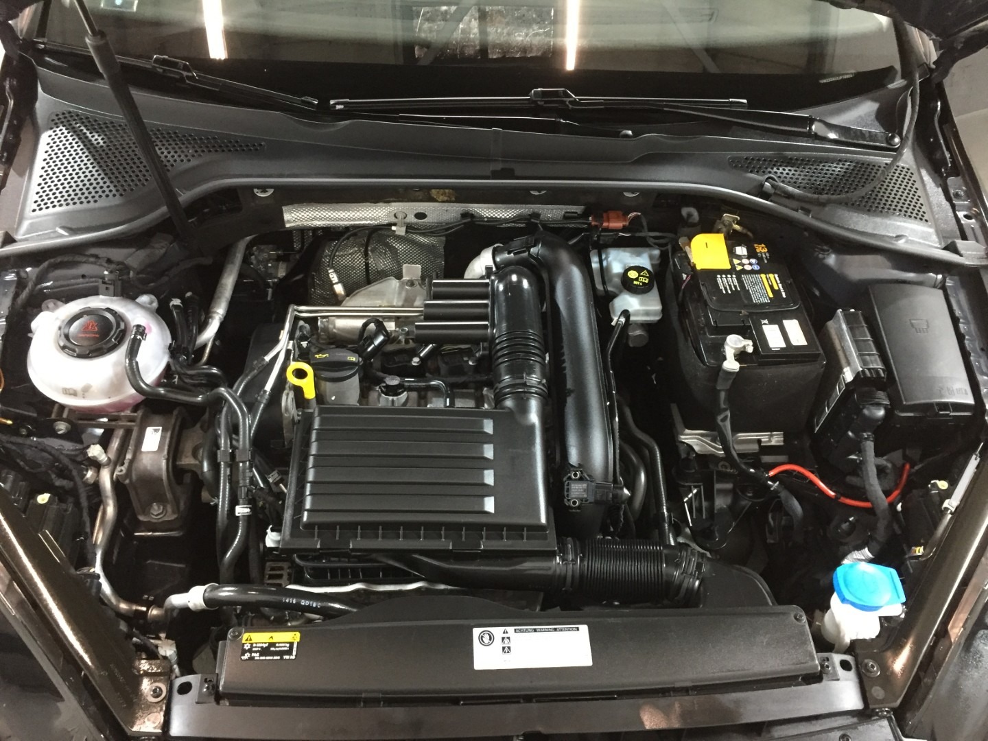 Used Volkswagen Golf 2018 for sale - 76488508: Photo 7