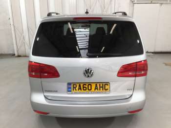 Used Volkswagen Touran 2011 for sale - 74805176: Photo