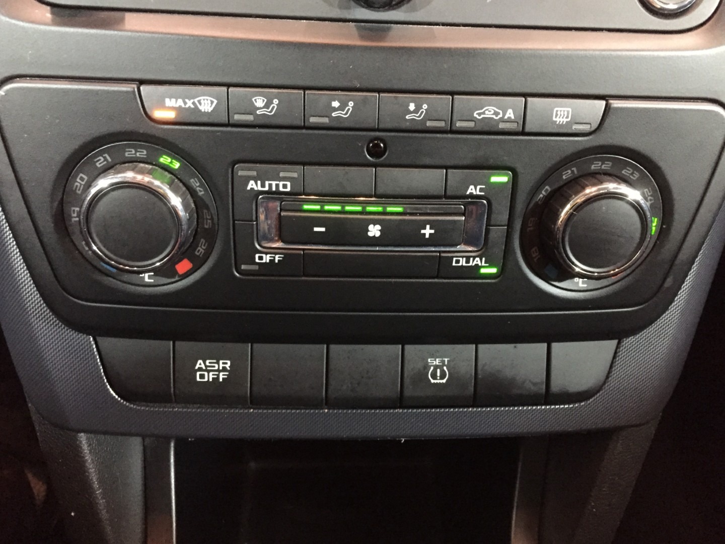 Used Skoda Yeti 2012 for sale - 76651012: Photo 18