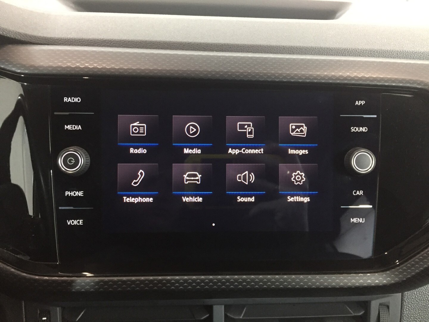 Used Volkswagen T-Cross 2020 for sale - 77474664: Photo 18