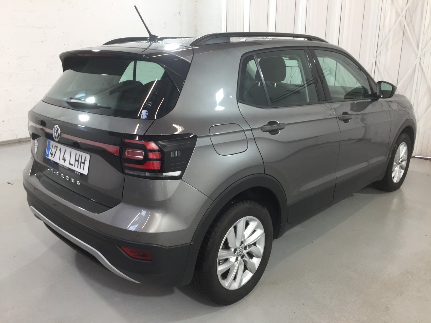 Used Volkswagen T-Cross 2020 for sale - 77474664: Photo 4