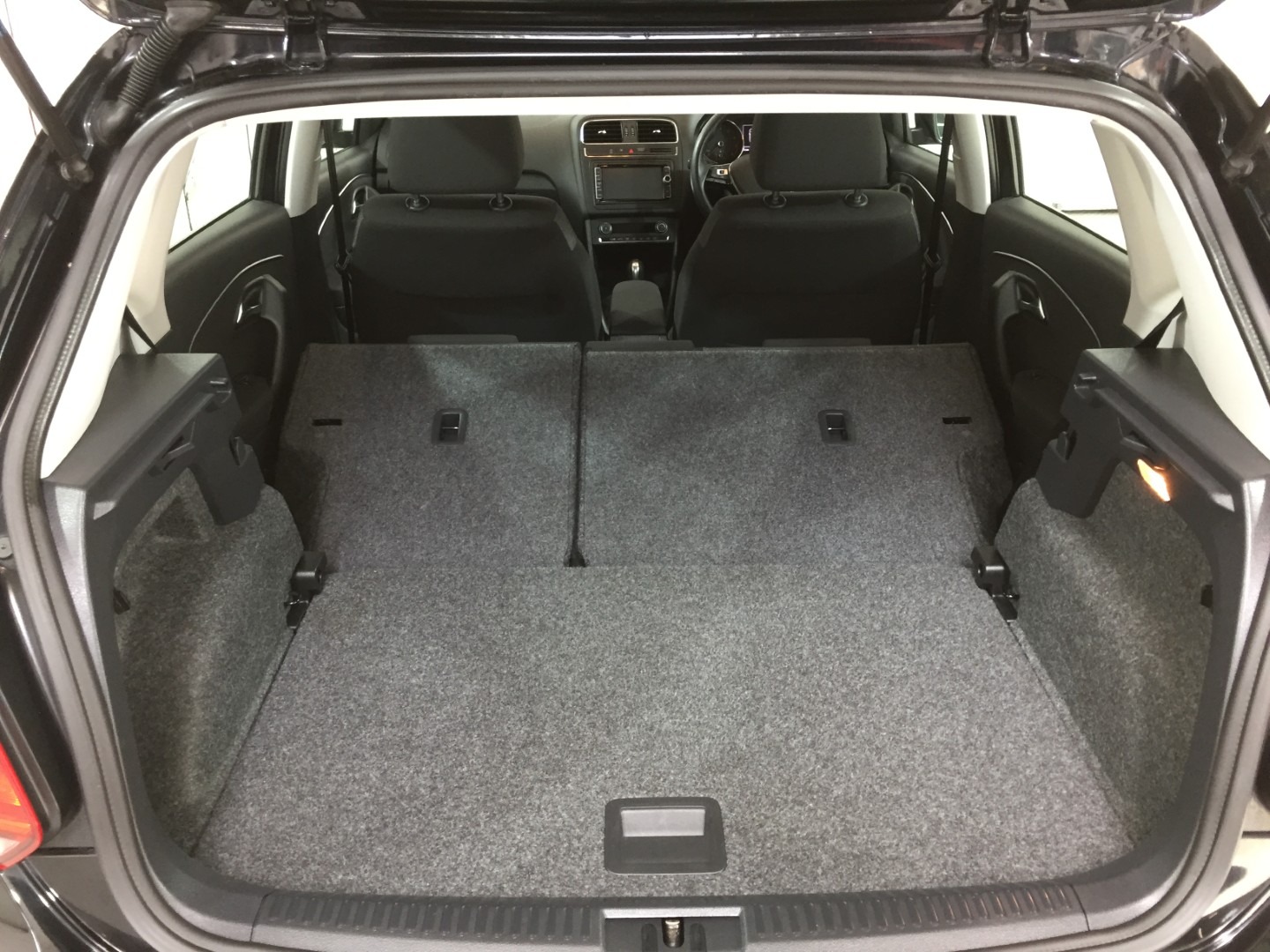 Vehicle 33