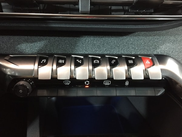Used Peugeot 3008 2019 for sale - 76290045: Photo 35