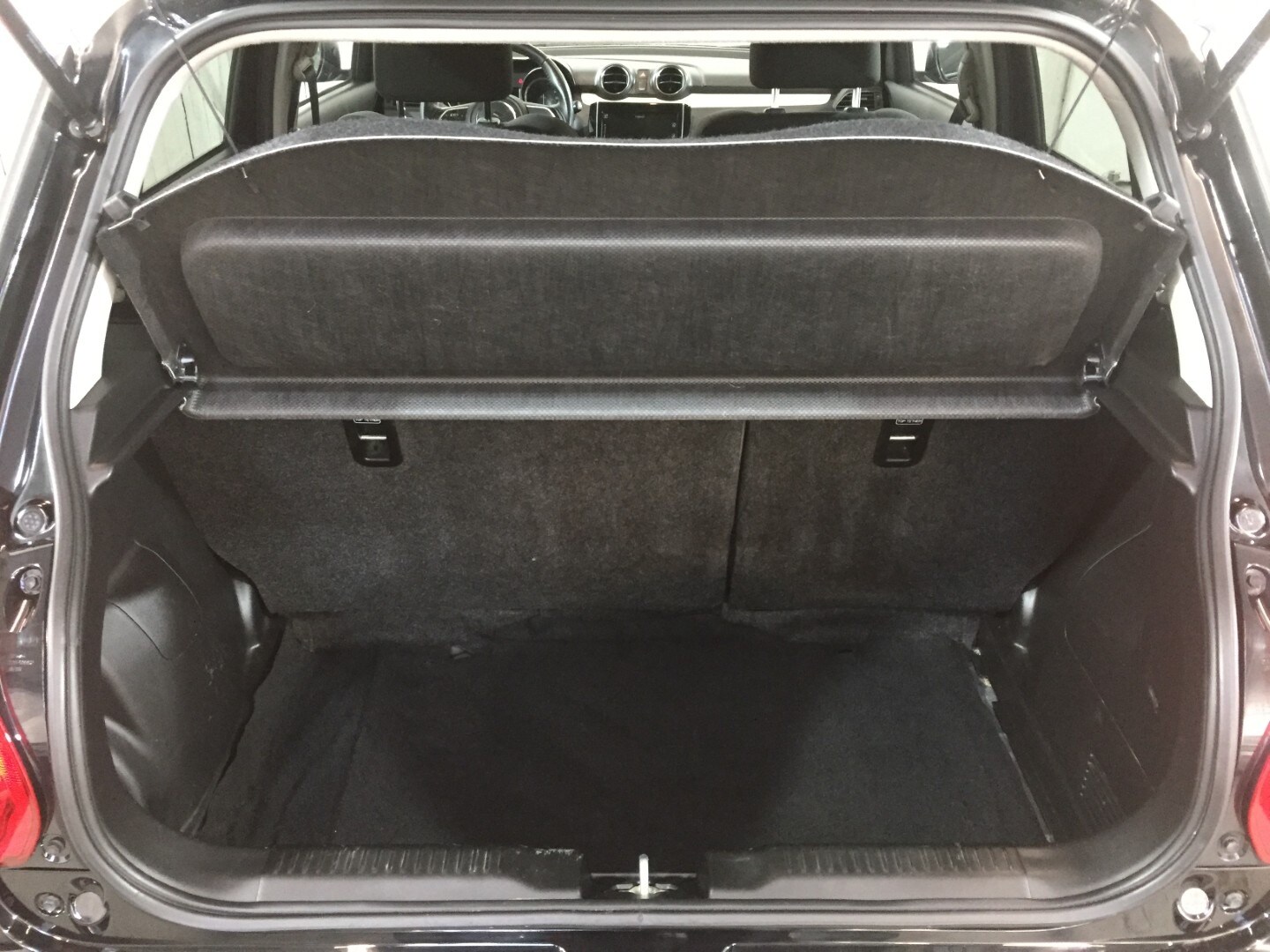 Used Suzuki Swift 2019 for sale - 77932694: Photo 36