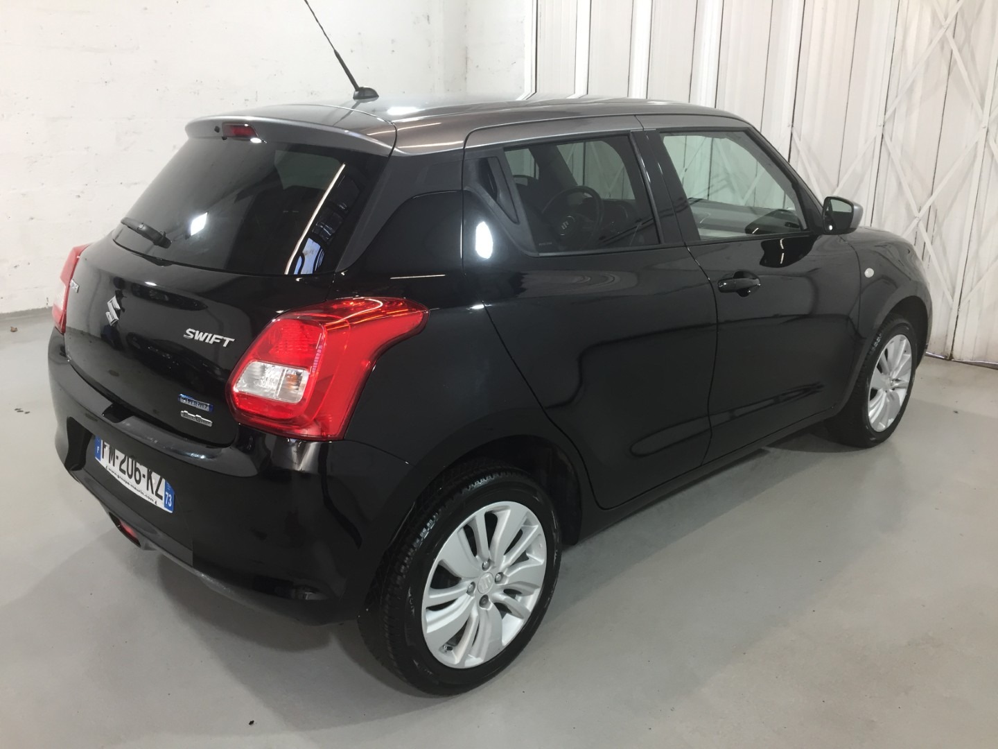 Used Suzuki Swift 2019 for sale - 77932694: Photo 5