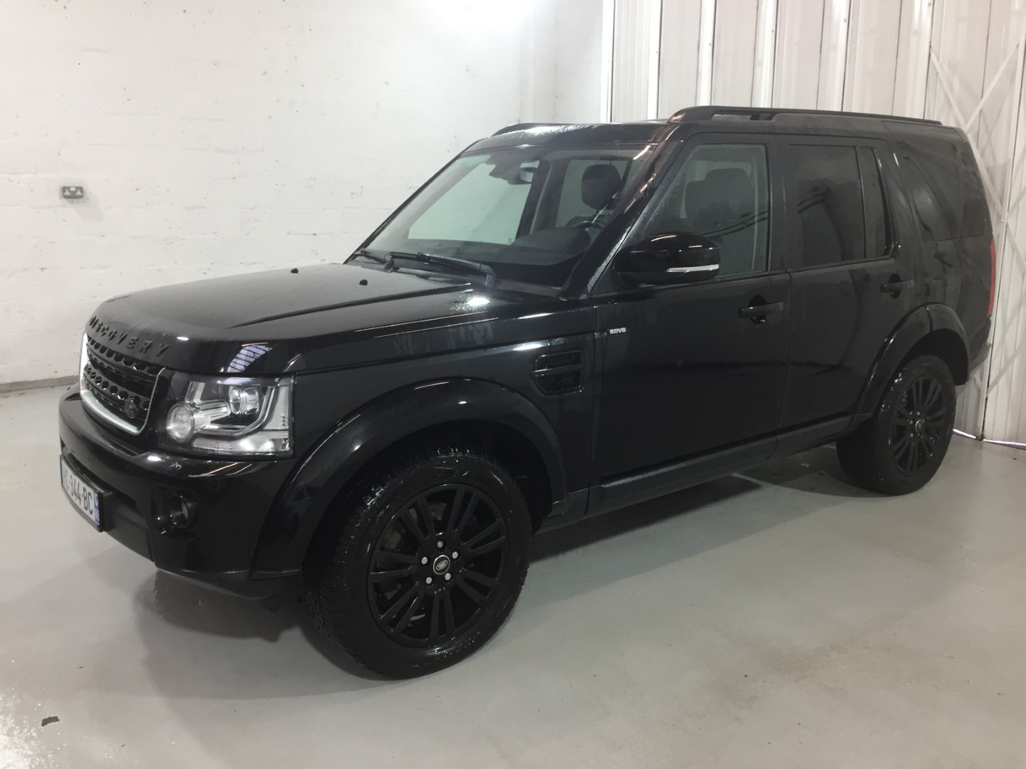 Used Land Rover Discovery 2015 for sale - 77475659: Photo 2