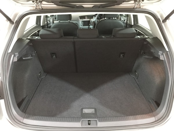Used Volkswagen Golf 2015 for sale - 76299037: Photo 28