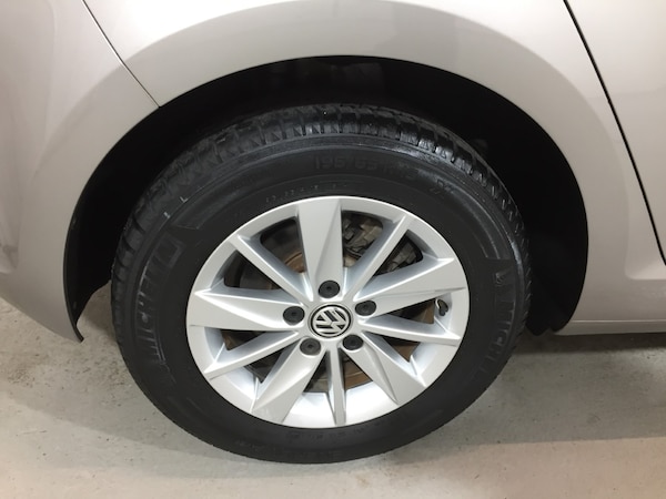 Used Volkswagen Golf 2015 for sale - 76299037: Photo 33