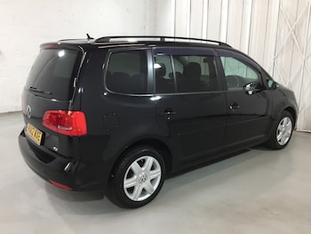 Used Volkswagen Touran 2012 for sale - 75673451: Photo