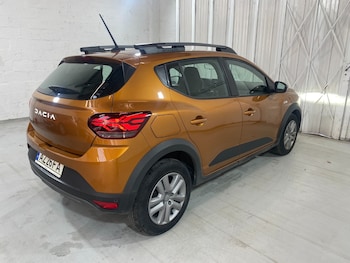 Used Dacia Sandero Stepway 2023 for sale - 79088675: Photo