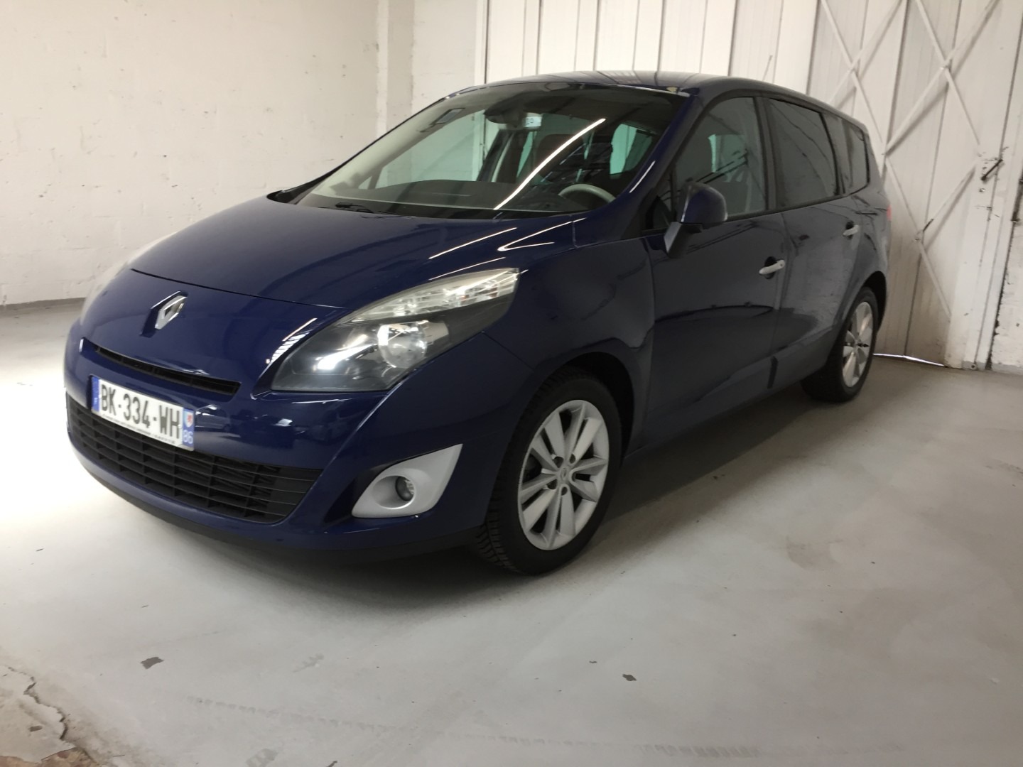 Vehicle 1