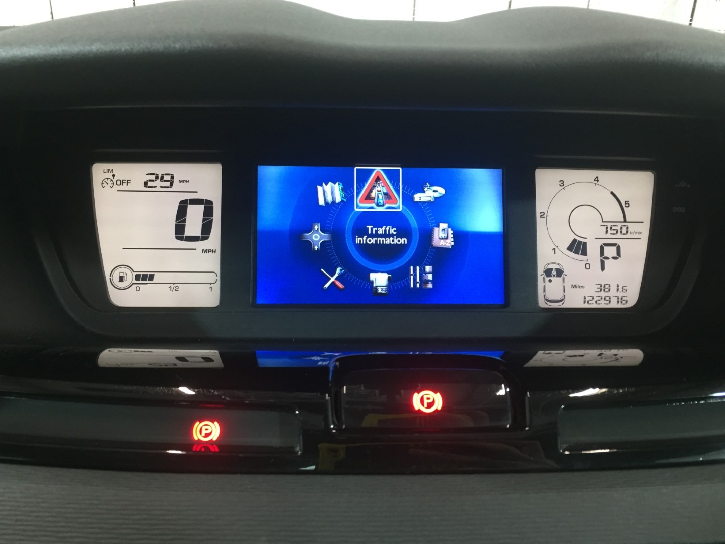 Used Citroen Grand C4 Picasso 2010 for sale - 77543659: Photo 21