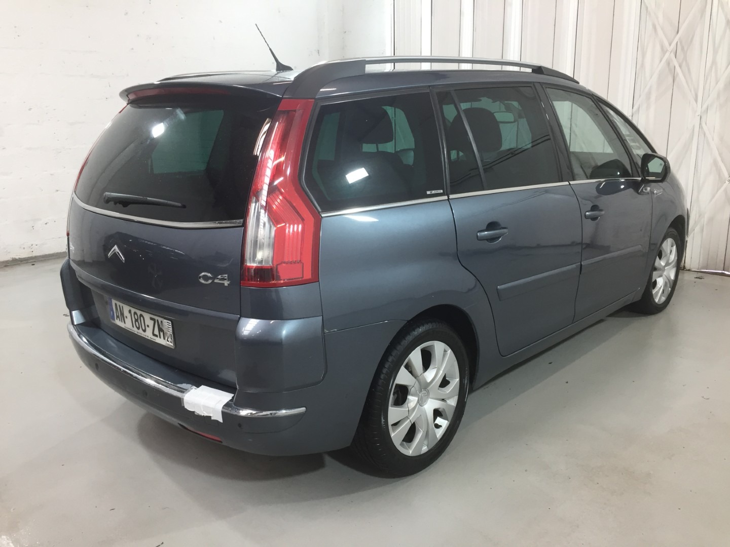 Used Citroen Grand C4 Picasso 2010 for sale - 77543659: Photo 5