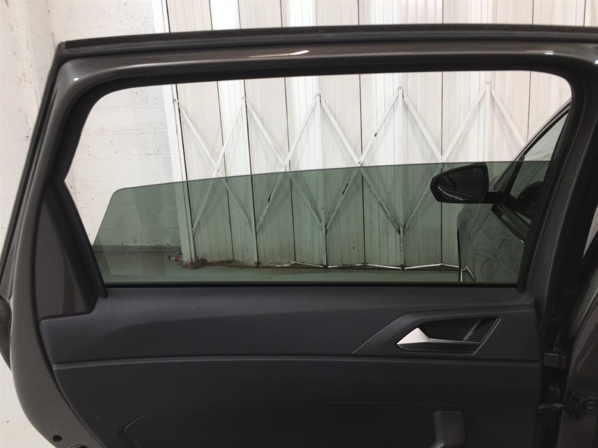 Used Volkswagen Polo for sale - 76403372: Photo 36