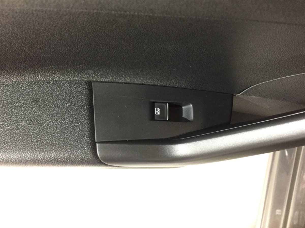 Used Volkswagen Polo for sale - 76403372: Photo 38