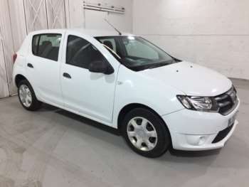 Used Dacia Sandero 2013 for sale - 74179994: Photo