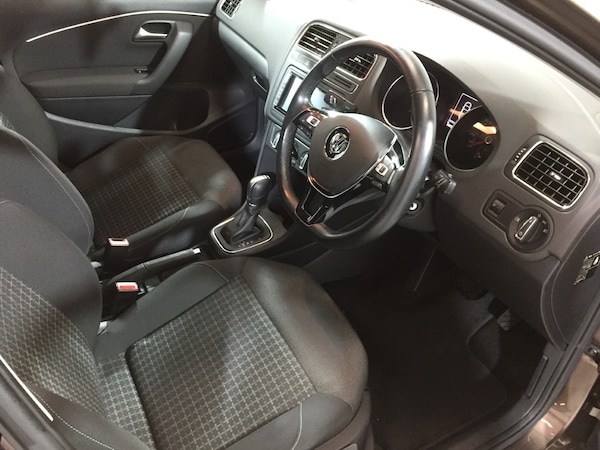 Used Volkswagen Polo 2014 for sale - 76302198: Photo 11