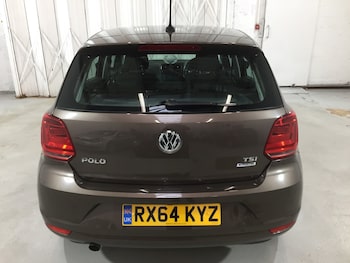 Used Volkswagen Polo 2014 for sale - 76302198: Photo 4