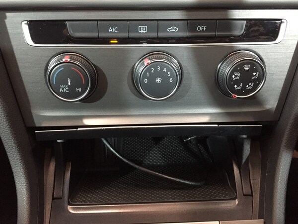 Used Volkswagen Golf 2013 for sale - 74579387: Photo 17