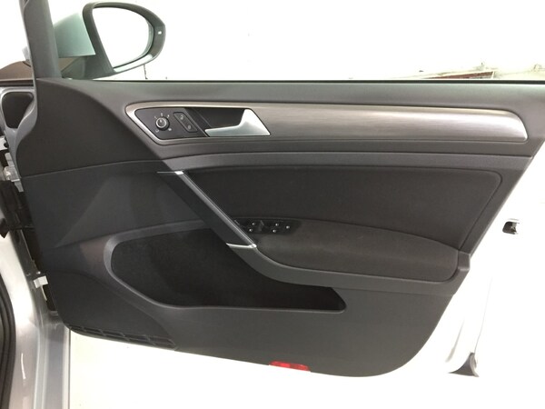 Used Volkswagen Golf 2013 for sale - 74579387: Photo 9