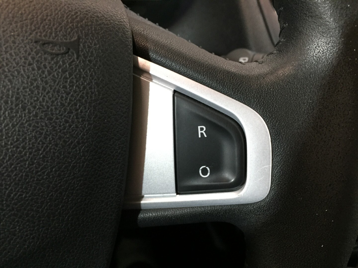 Used Renault Megane 2011 for sale - 76542963: Photo 12