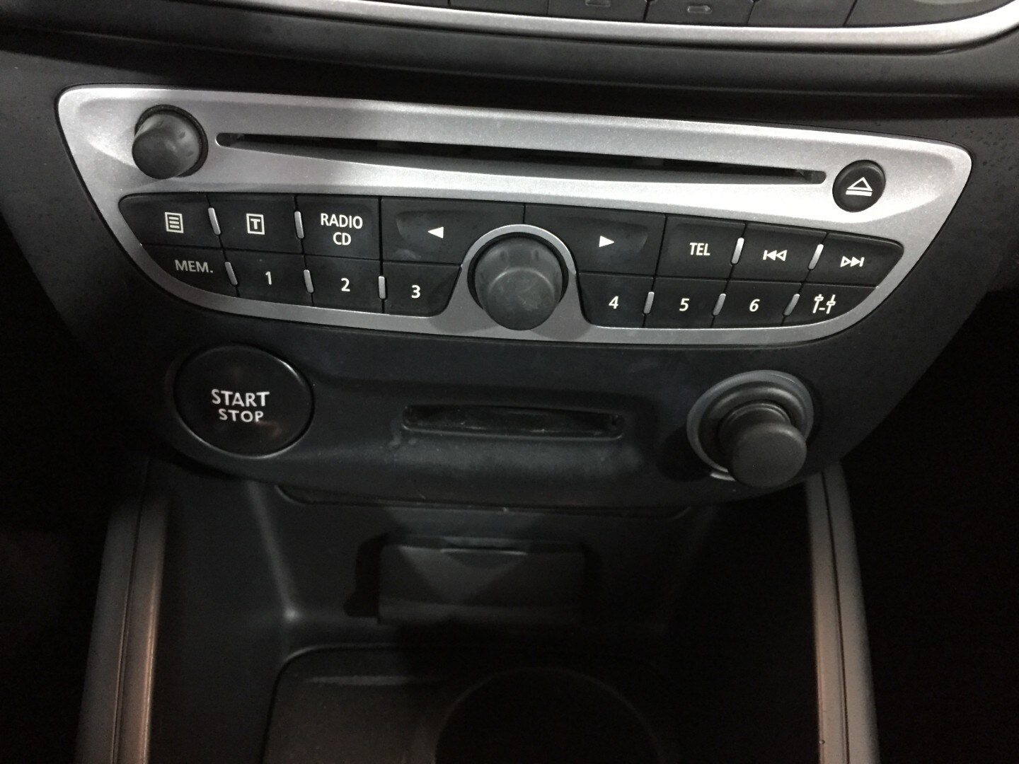 Used Renault Megane 2011 for sale - 76542963: Photo 16