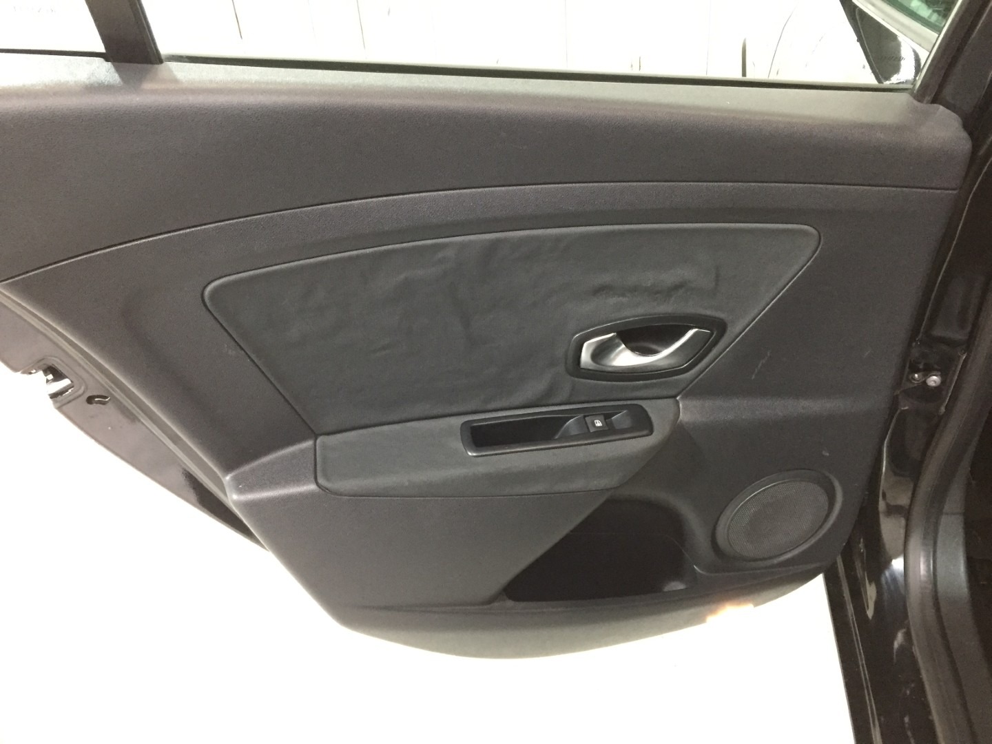 Used Renault Megane 2011 for sale - 76542963: Photo 25