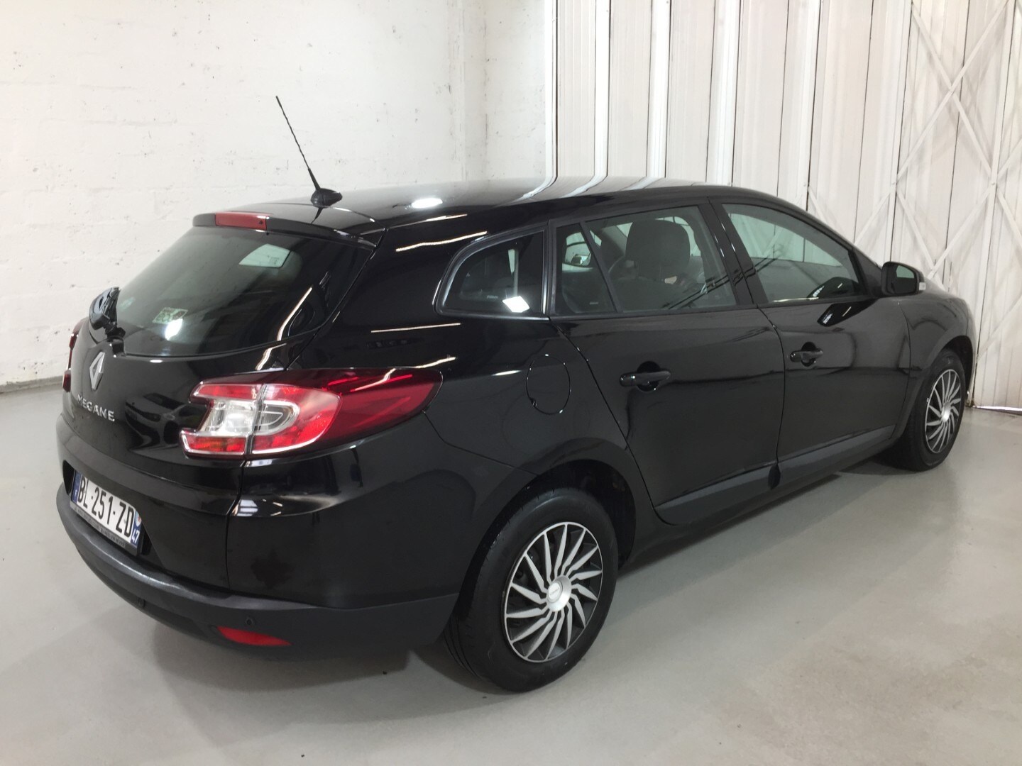 Used Renault Megane 2011 for sale - 76542963: Photo 5