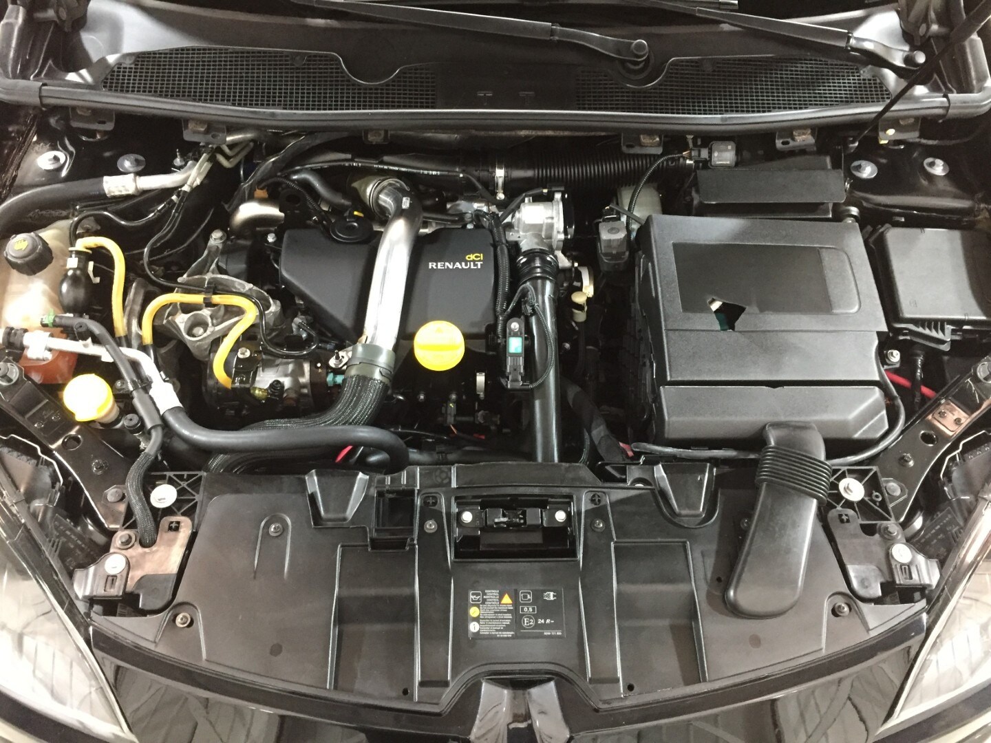 Used Renault Megane 2011 for sale - 76542963: Photo 7