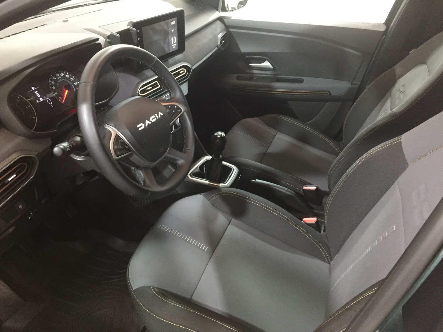 Used Dacia Sandero Stepway 2024 for sale - 77602017: Photo 10