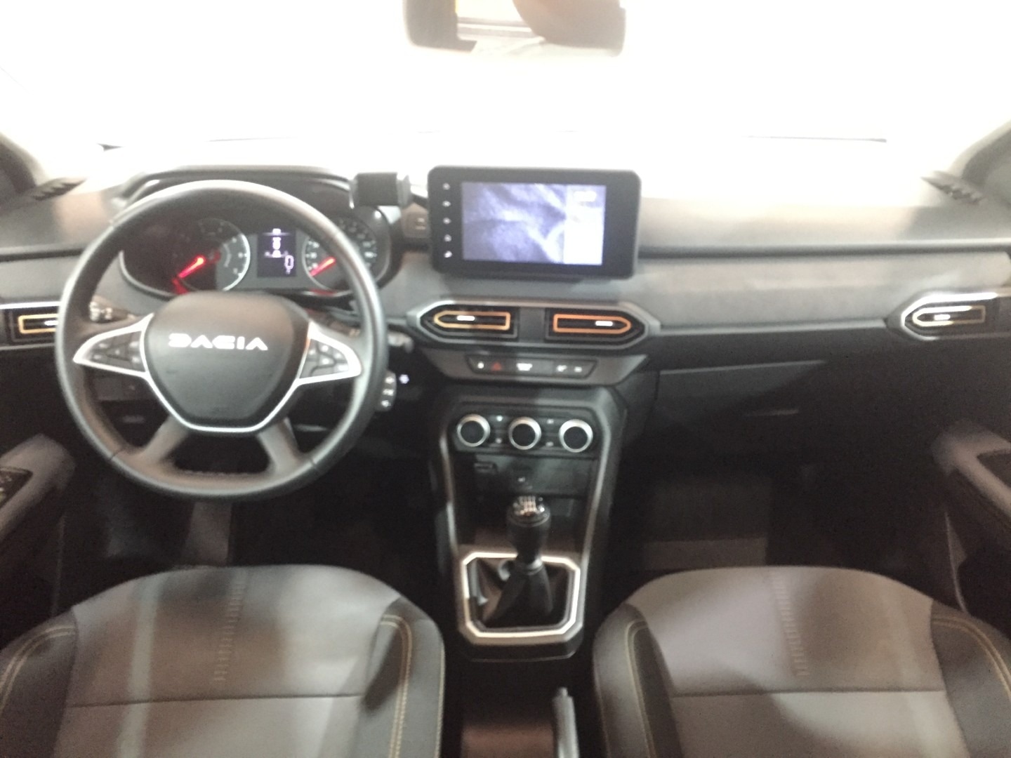 Used Dacia Sandero Stepway 2024 for sale - 77602017: Photo 29