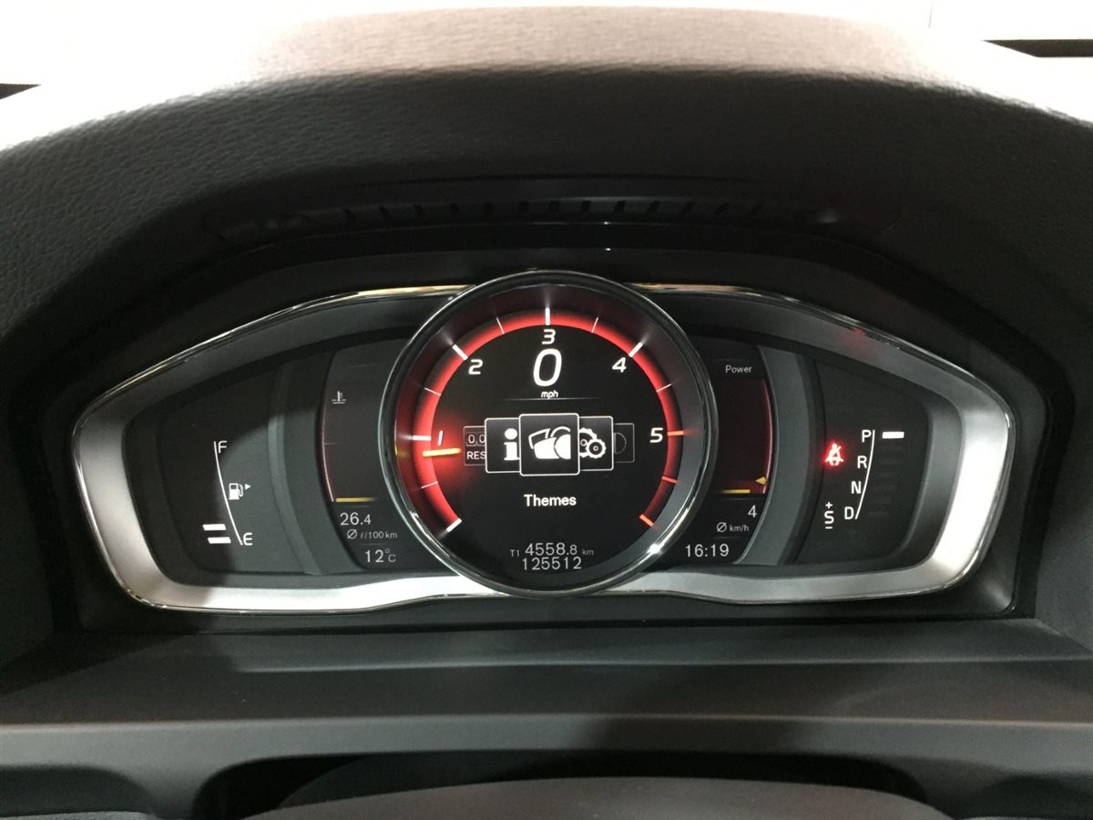 Used Volvo V60 2018 for sale - 76404414: Photo 16