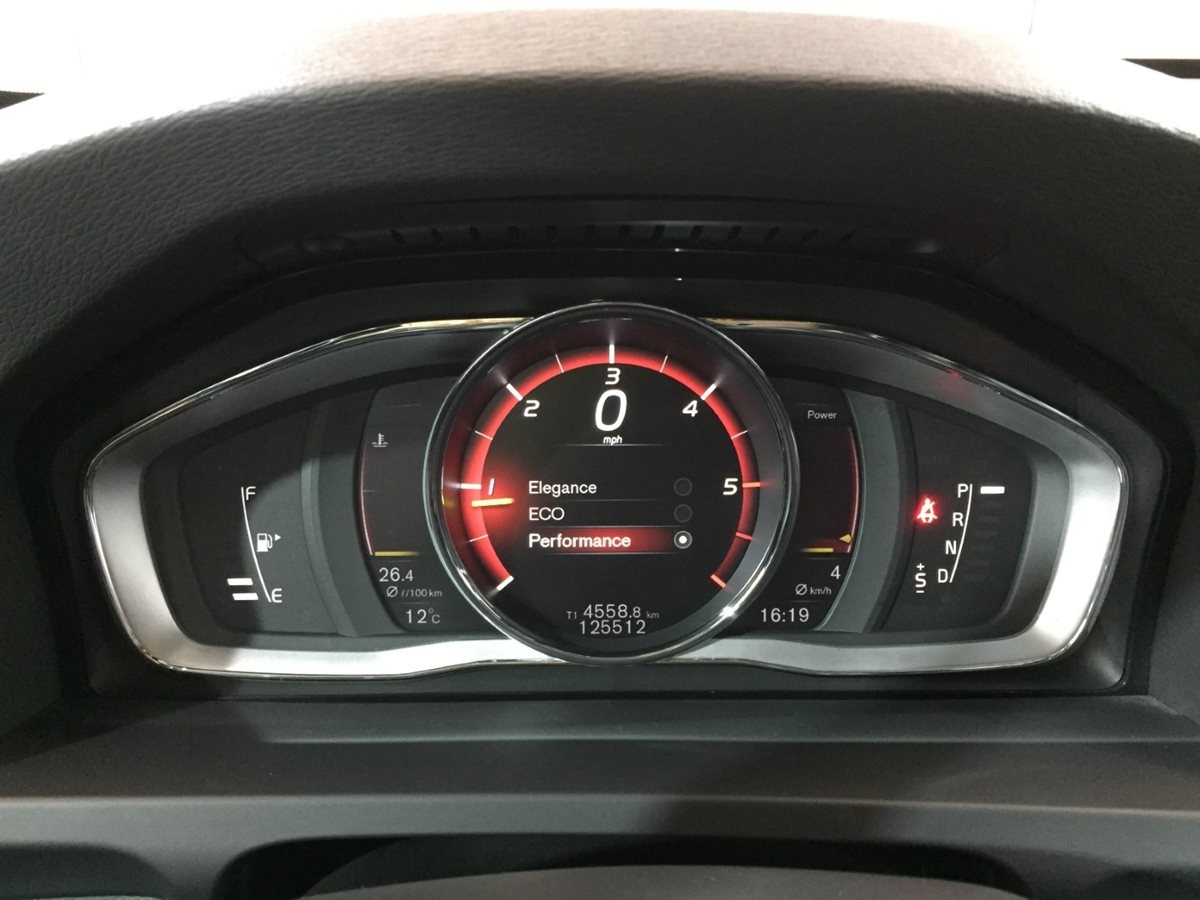 Used Volvo V60 2018 for sale - 76404414: Photo 18