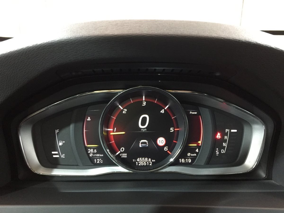 Used Volvo V60 2018 for sale - 76404414: Photo 22