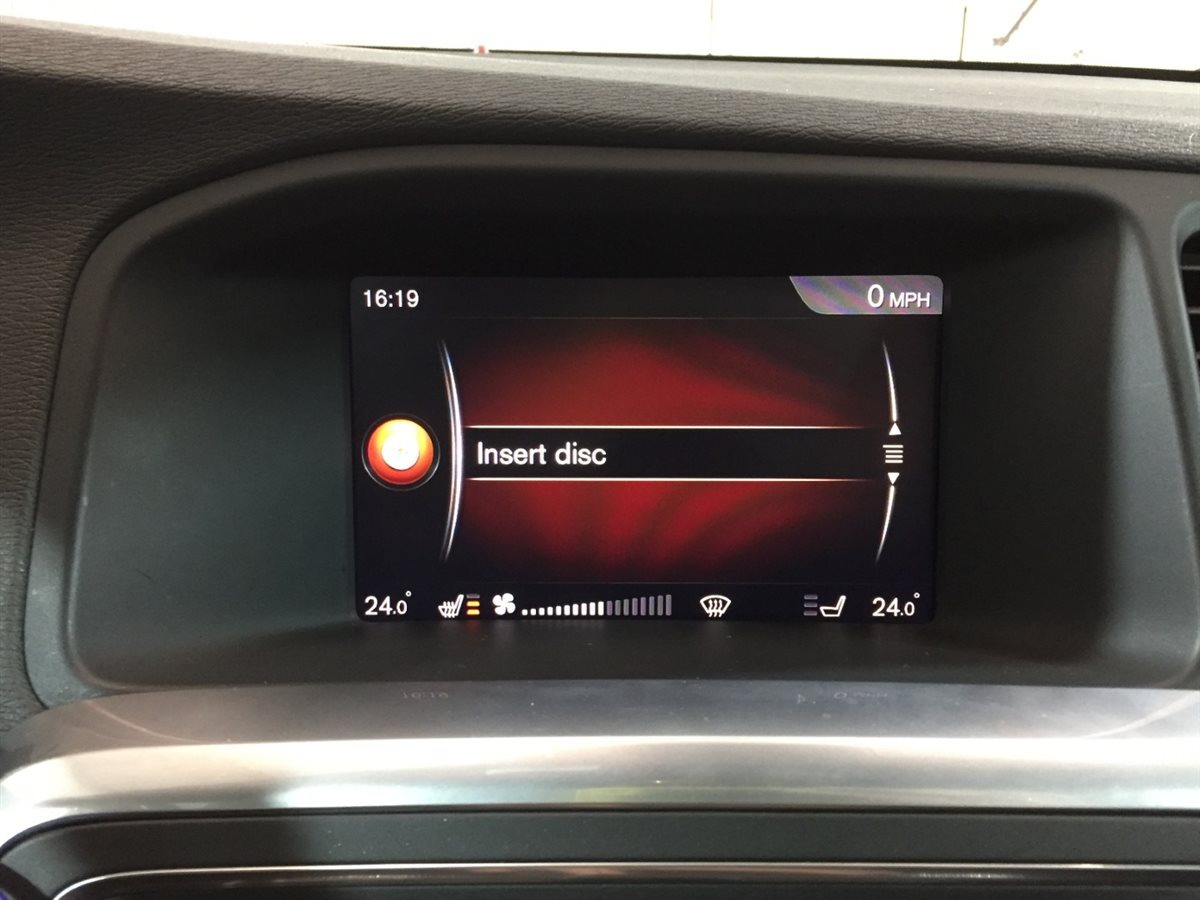 Used Volvo V60 2018 for sale - 76404414: Photo 26