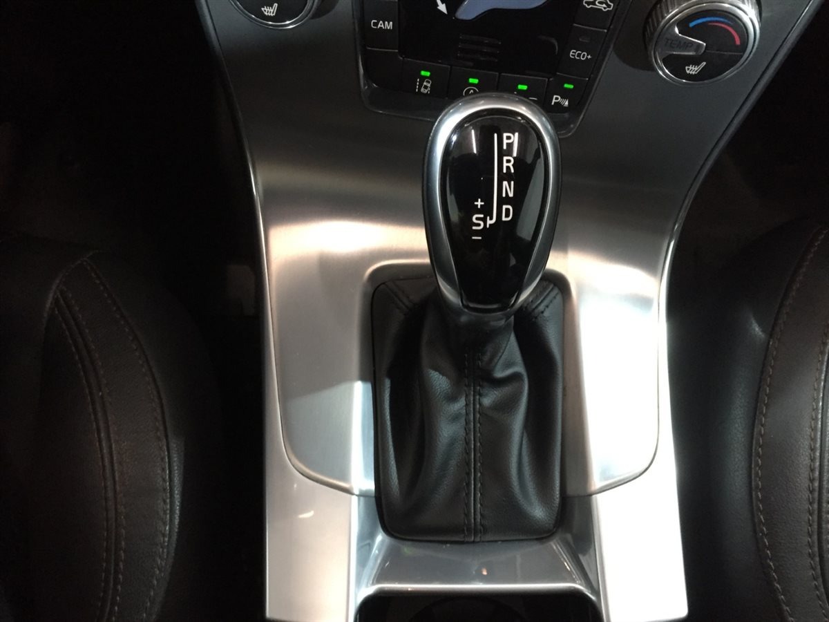 Used Volvo V60 2018 for sale - 76404414: Photo 30