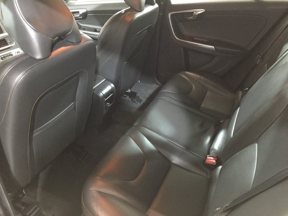 Used Volvo V60 2018 for sale - 76404414: Photo 40