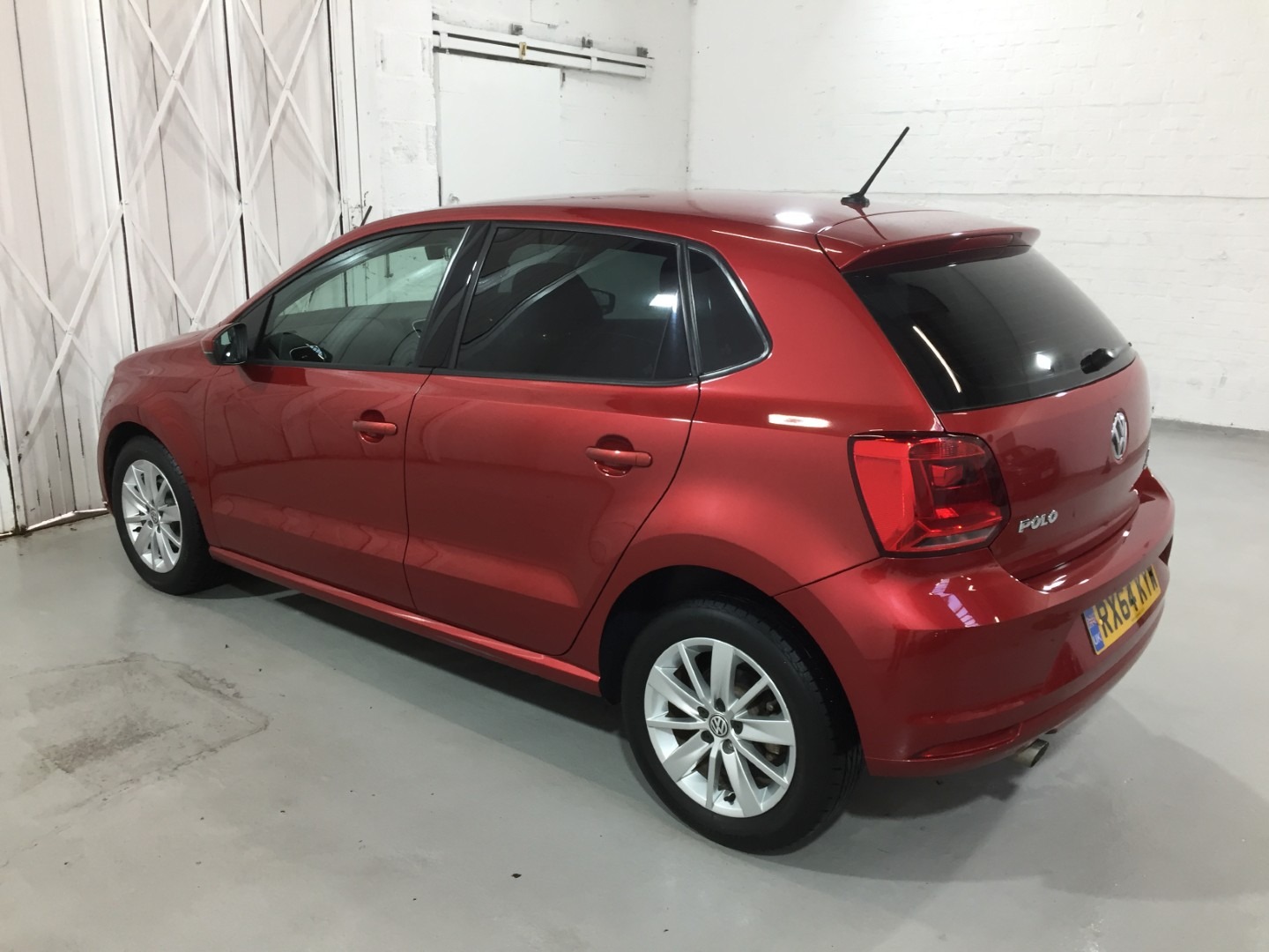 Used Volkswagen Polo 2014 for sale - 76332407: Photo 5