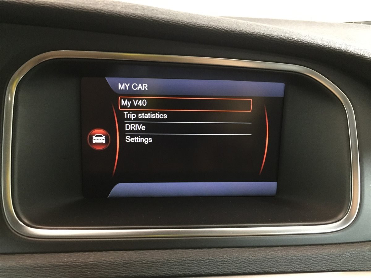 Used Volvo V40 Cross Country for sale - 76403492: Photo 16