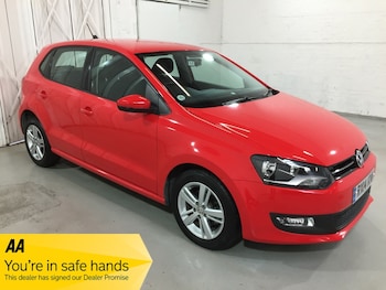 Used Volkswagen Polo 2014 for sale - 76046692: Photo