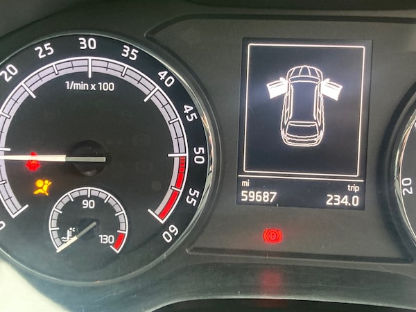 Used Skoda Karoq 2019 for sale - 76341148: Photo 10