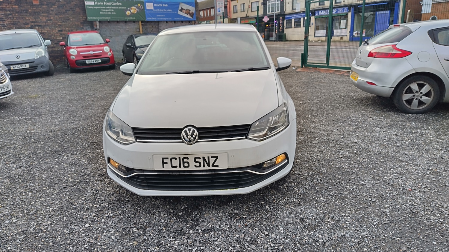 Used Volkswagen Polo 2016 for sale - 77529769: Photo 2