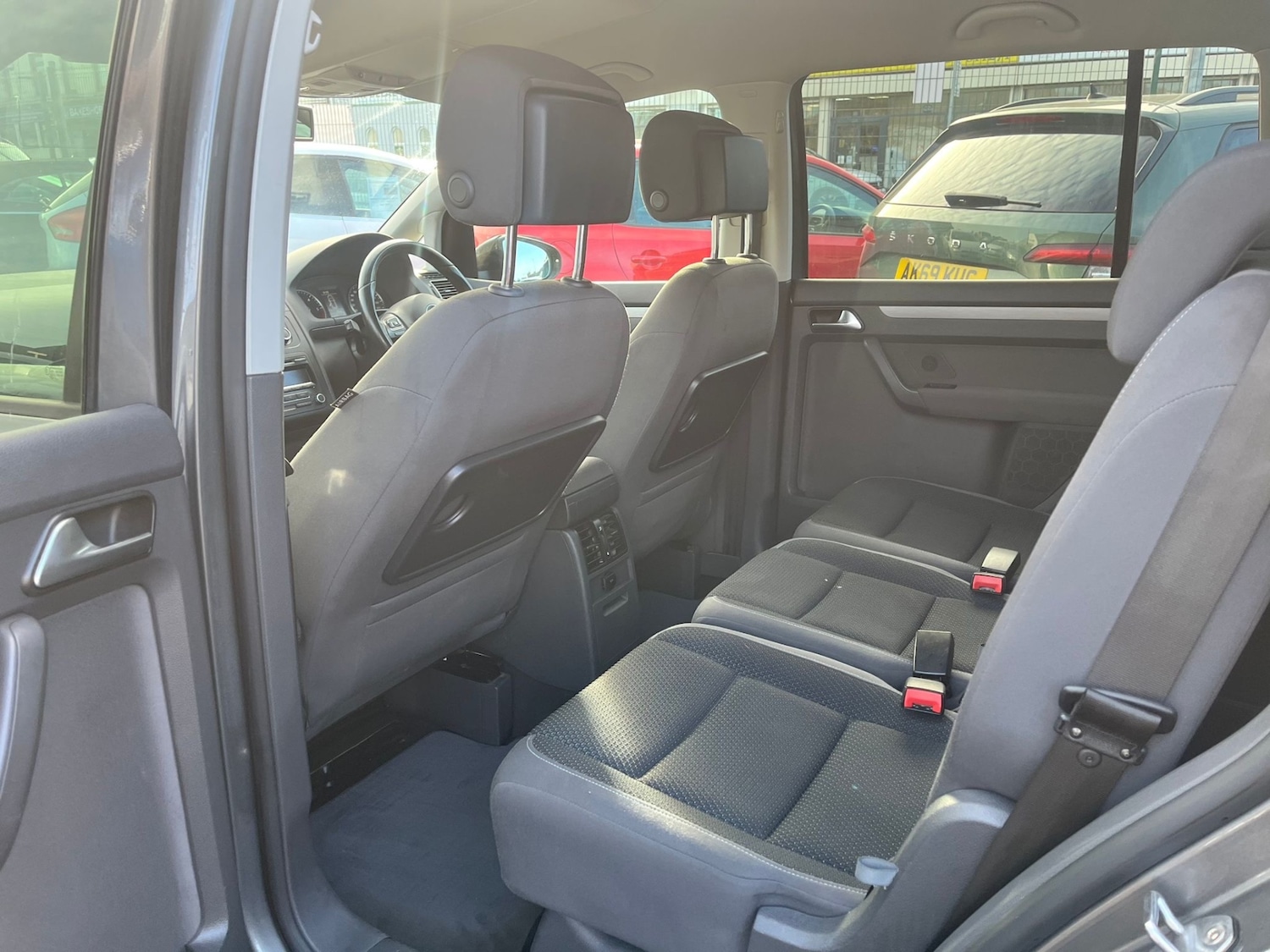 Used Volkswagen Touran 2013 for sale - 76206235: Photo 10